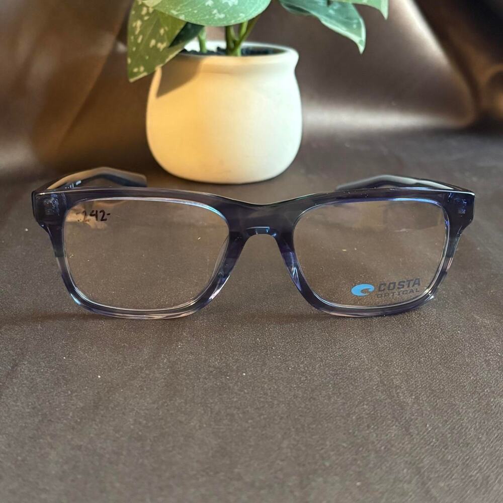 Costa Del Mar  **FRAMES** the lenses are not prescription!
